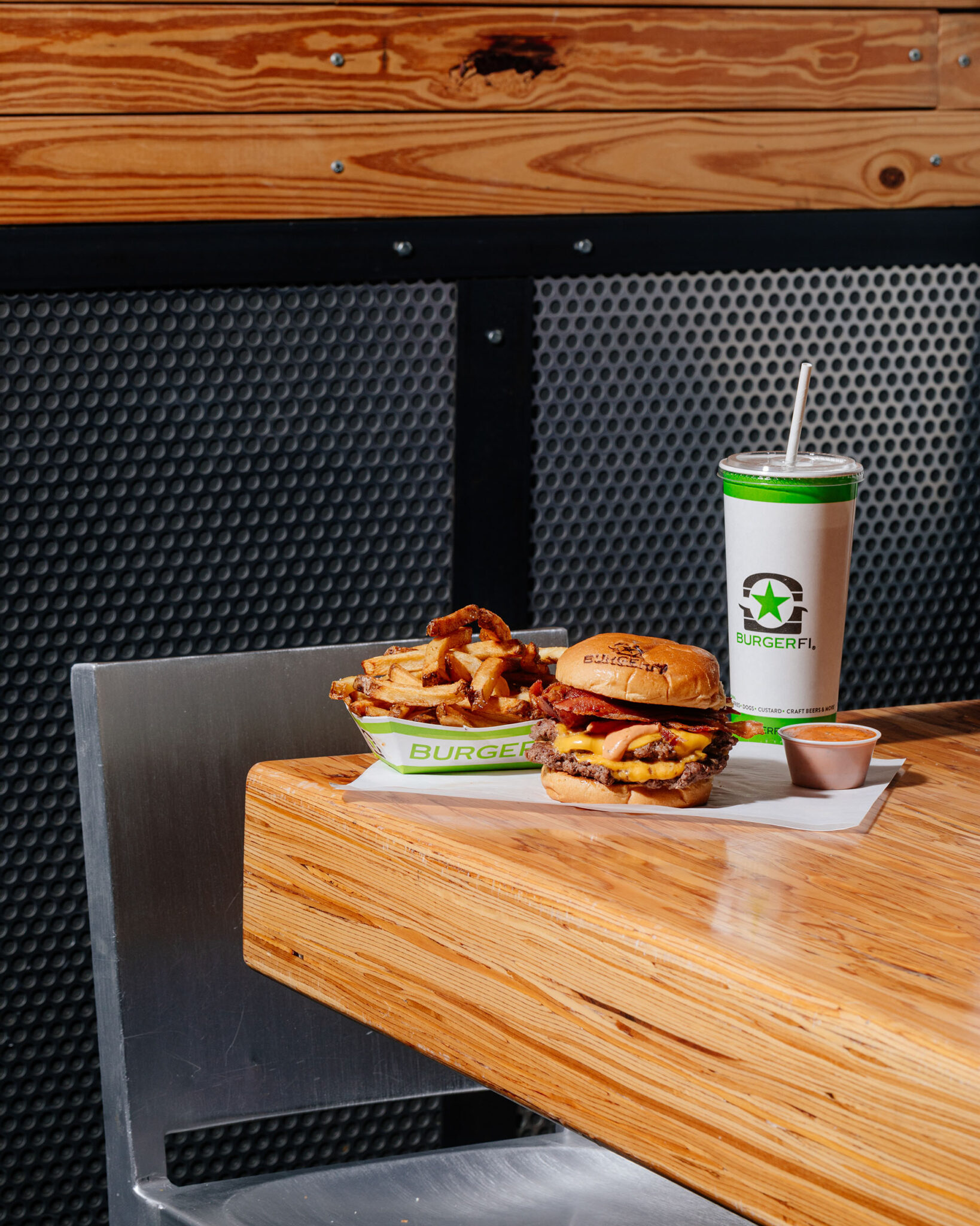 Burgerfi_24